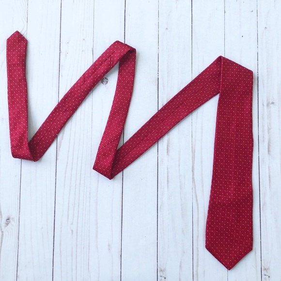 Nicole Miller Silk Red Tie - Picture 2 of 5